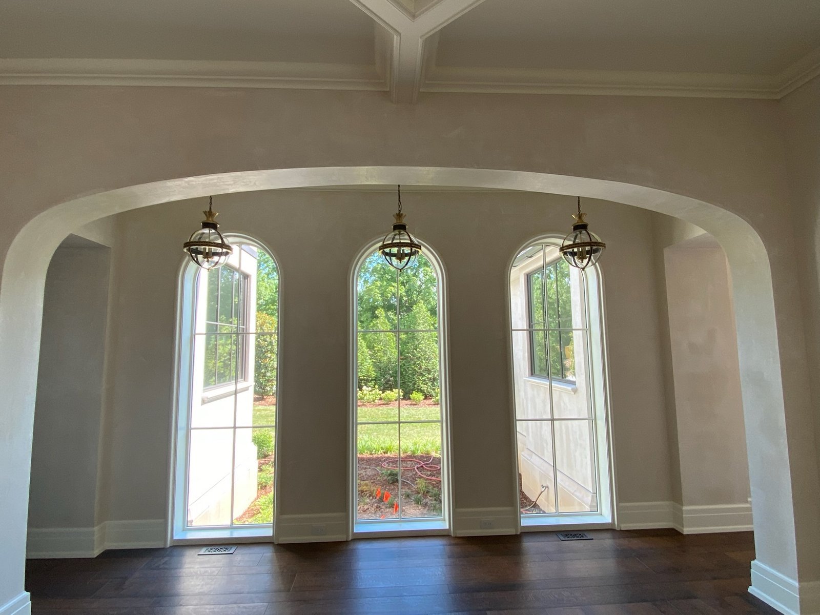 Arches & interior details